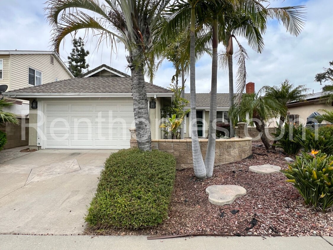 Primary Photo - Mira Mesa, 11242 Seawind Cv, Cul-de-sac, D...