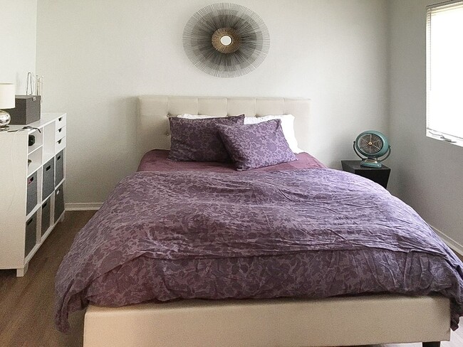 Foto del edificio - 1 br, 1 bath House - 108A Kipling Drive