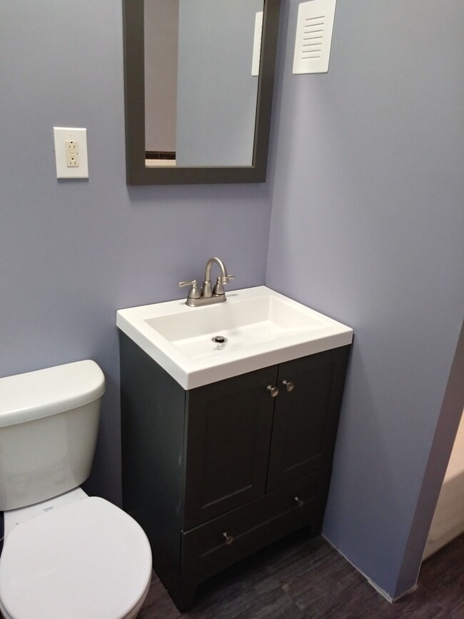 Building Photo - 229 Church St