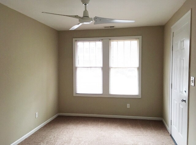 Building Photo - 1433 Pecan Ave