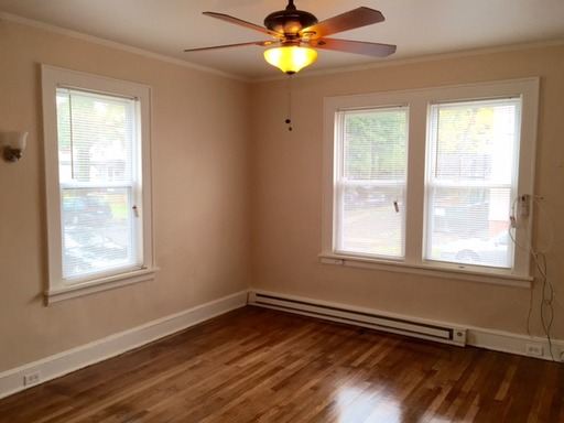 Primary Photo - 1160 Stratford Ave