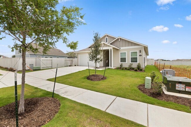 Foto del edificio - 2460 Winding Creek Rd