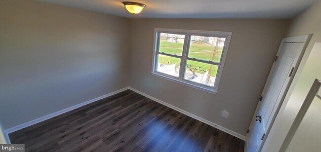 Foto del edificio - 4007 St Augustine Ln