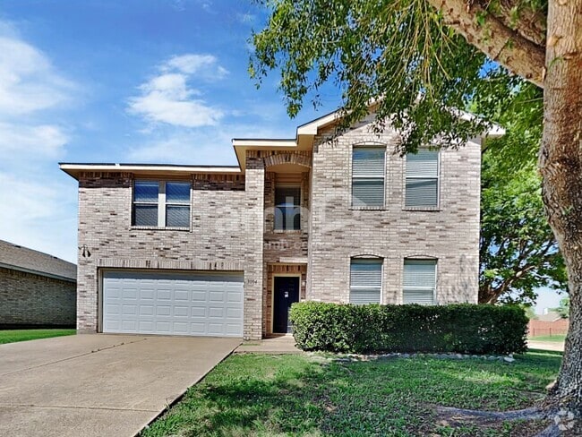 Building Photo - 3004 Cesareo Dr