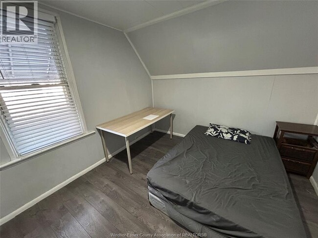 Building Photo - 248 Curry Ave