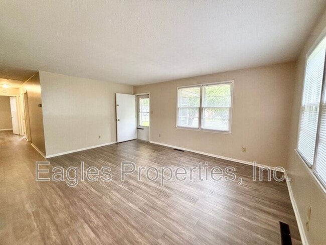 Foto del edificio - 405 Banks Ave