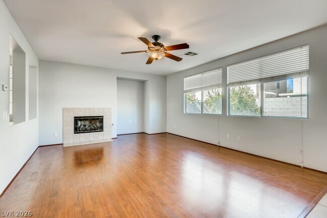 Foto del edificio - 9294 Eaton Creek Ct