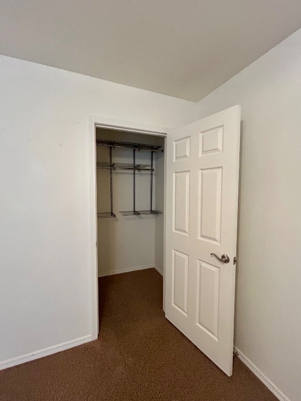 Building Photo - 63081 E 285 Ct