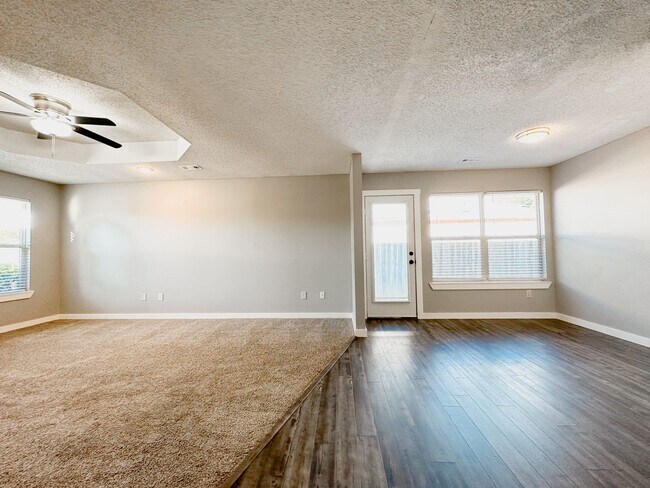 Foto del edificio - 1444-1446 N Dawn Drive