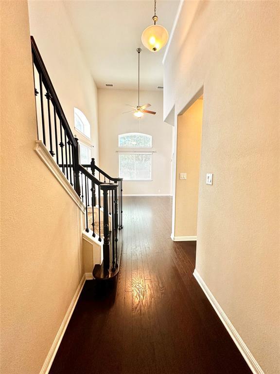 Building Photo - 9301 Sweetgum Dr