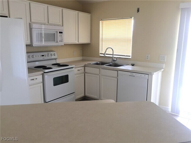 Foto del edificio - 2020 NW Juanita Pl