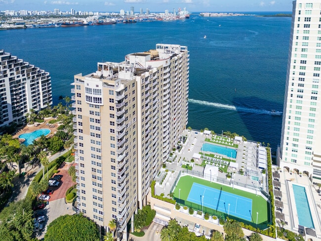 Building Photo - 770 Claughton Island Dr
