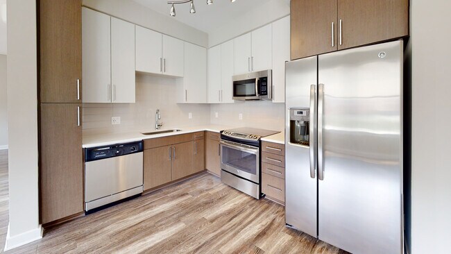 Interior Photo - Station on Silver