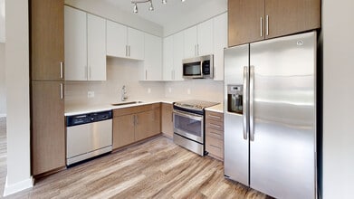 Interior Photo - Station on Silver