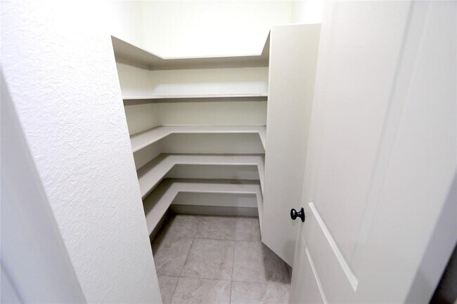Foto del edificio - 4514 Inker St