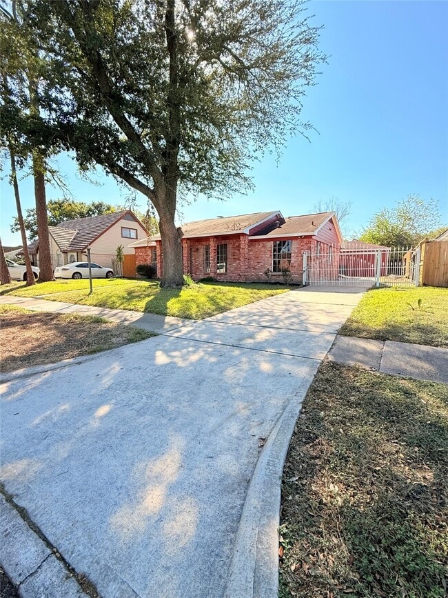 Foto del edificio - 12335 Huntington Field Dr