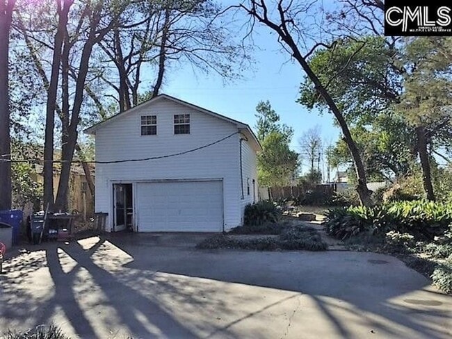 Building Photo - 407 S Edisto Ave