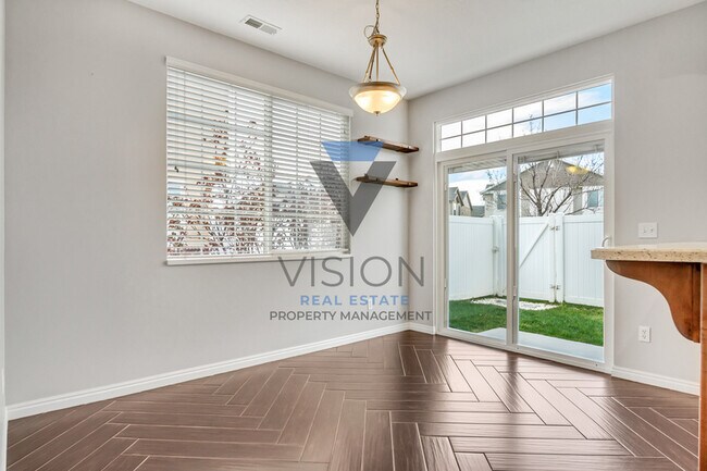 Foto del edificio - 928 Chelsea Ln