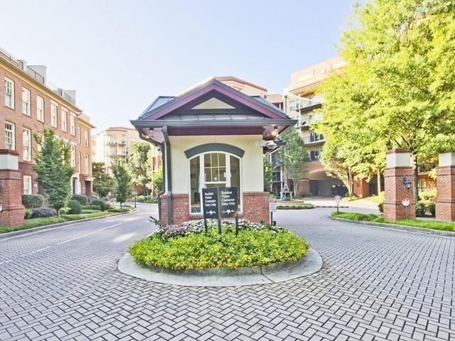 Foto del edificio - 200 River Vista Drive