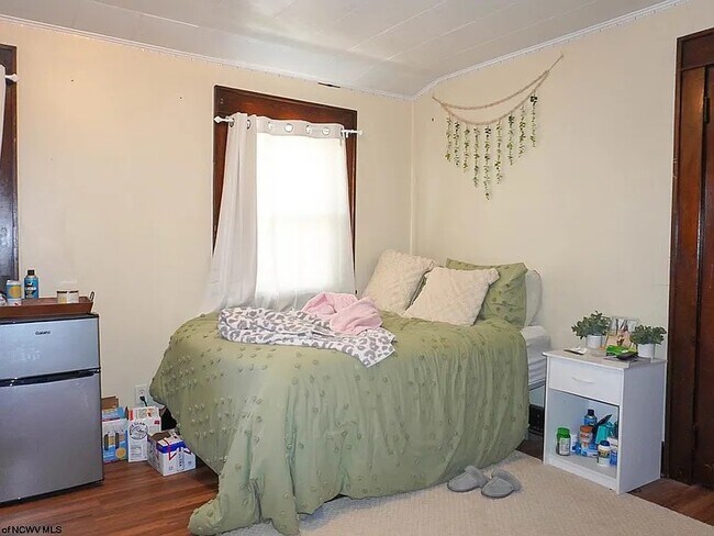 Foto del edificio - 148 8th St