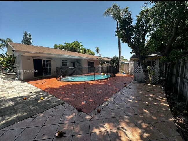 Foto del edificio - 20500 SW 92nd Pl