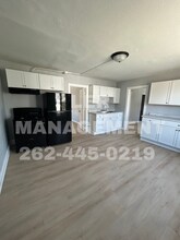 Building Photo - 1510 57th St
