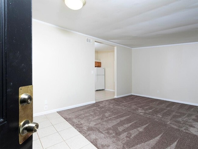 Building Photo - 4340 Hanfred Ln