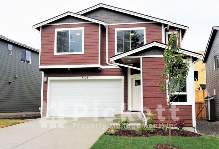 Primary Photo - 4 Bedroom at The Reserve at West Hills *MO...