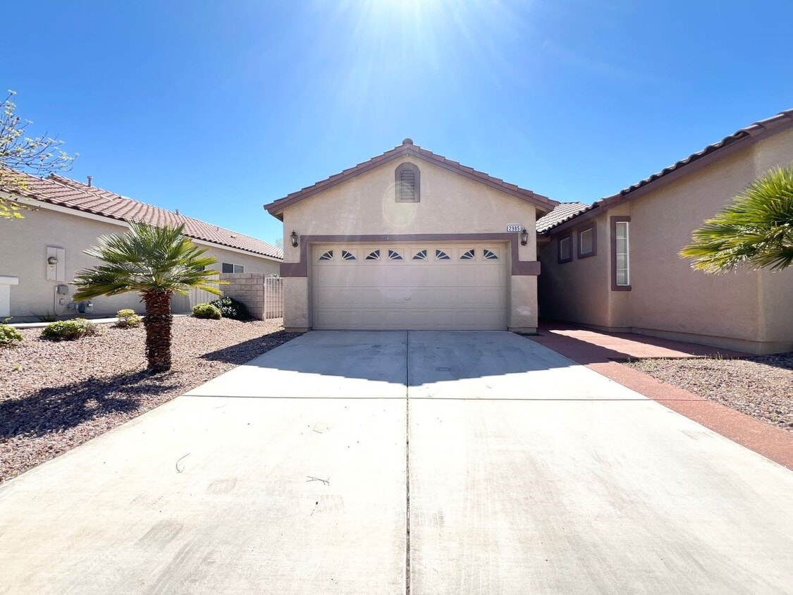 Primary Photo - 2985 Panorama Ridge Dr