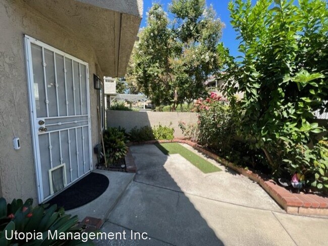 Building Photo - 2 br, 2.5 bath House - 5444 Chocktaw Ct