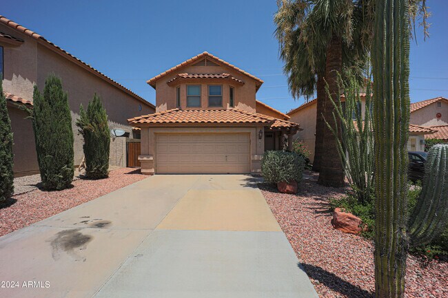 Building Photo - 1628 E Villa Theresa Dr