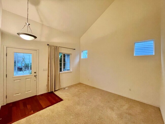 Foto del edificio - Great Home For Rent