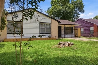 Building Photo - 5622 Woodgreen St