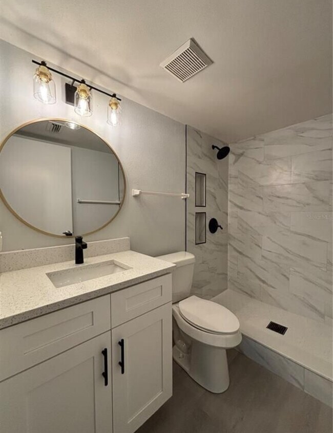 Building Photo - 2690 Coral Landings Blvd