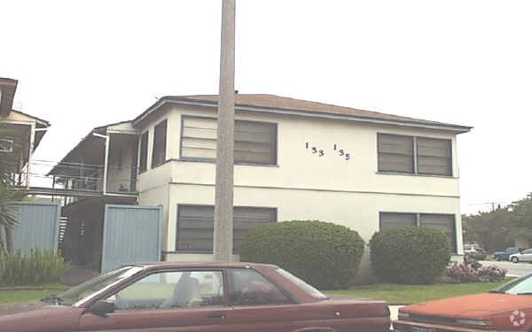 Primary Photo - 133-135 N Avon St