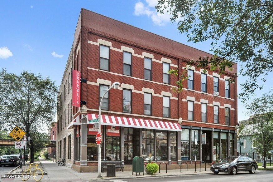 Foto principal - 3053-55 N. Sheffield Ave.