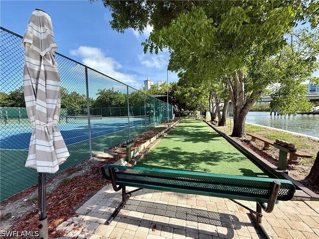 Foto del edificio - 11118 Gulf Shore Dr