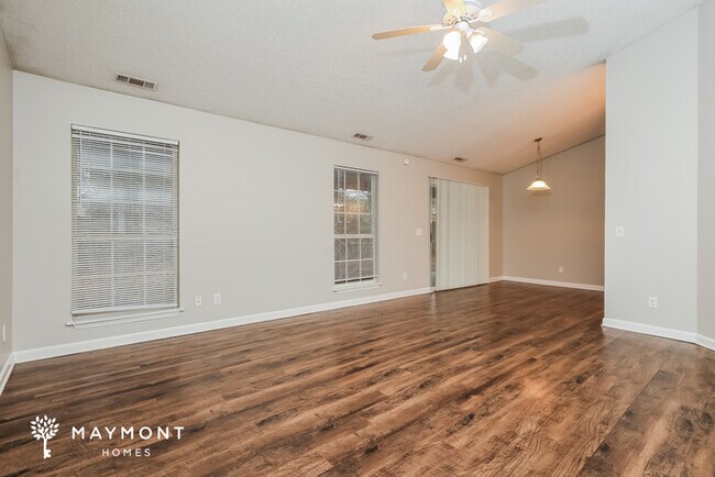 Building Photo - 258 Apache Dr