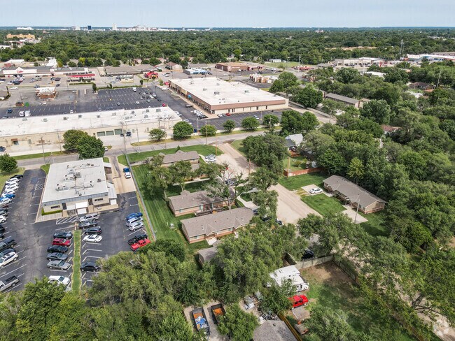 Vista aérea - ¿Desea East - 4204-4258 W Newell St