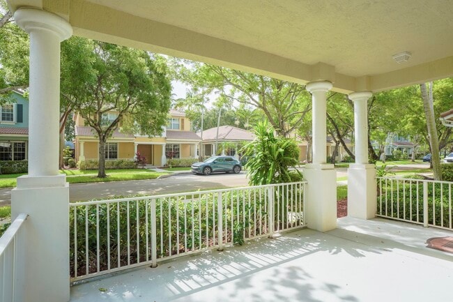 Building Photo - 1518 Fenton Dr