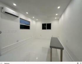 Building Photo - 8000 SW 19th St