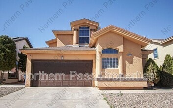 Building Photo - 12941 Tierra Salas Dr