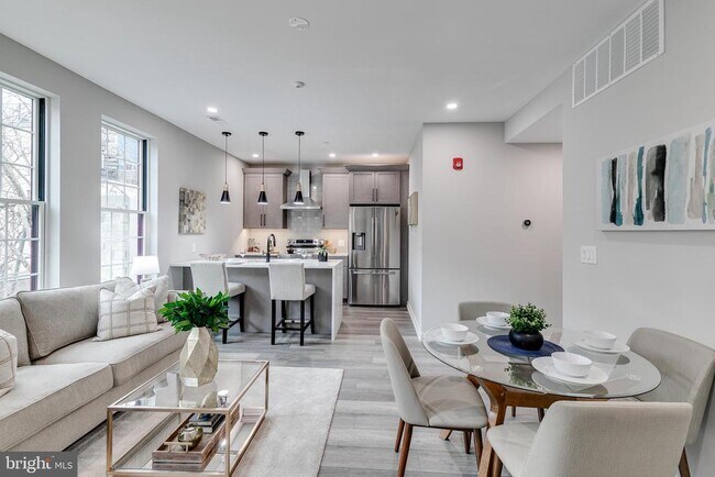 Foto del edificio - 752 S 16th St