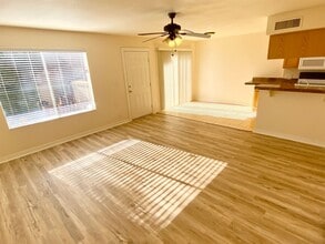 Building Photo - 14806 Yerba Buena Way