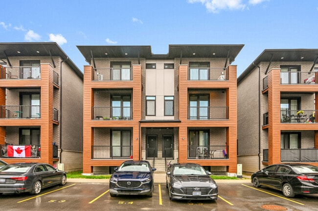 Building Photo - 338 Rhonda Stewart Private