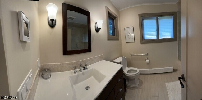 Foto del edificio - 30 Woods End Rd