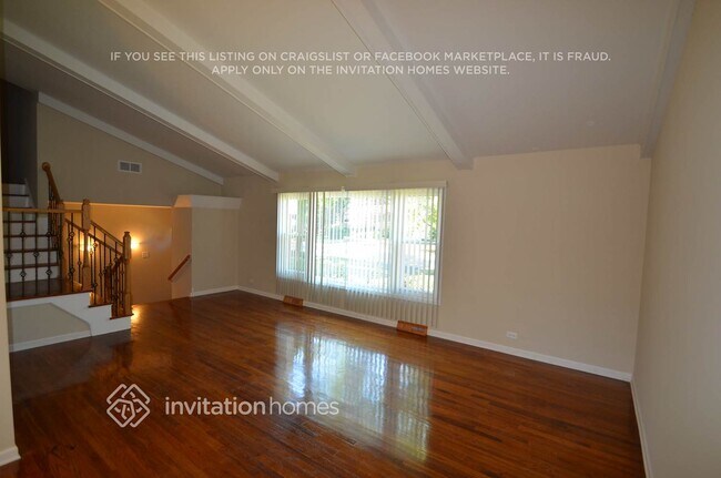 Foto del edificio - 461 N Wesley Dr