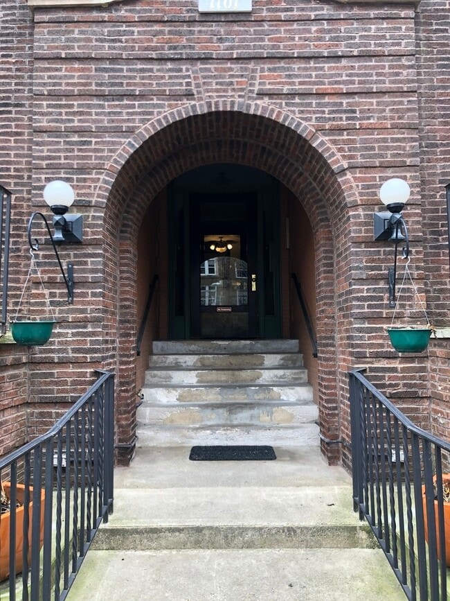 Building Photo - 1101 W Pratt Blvd