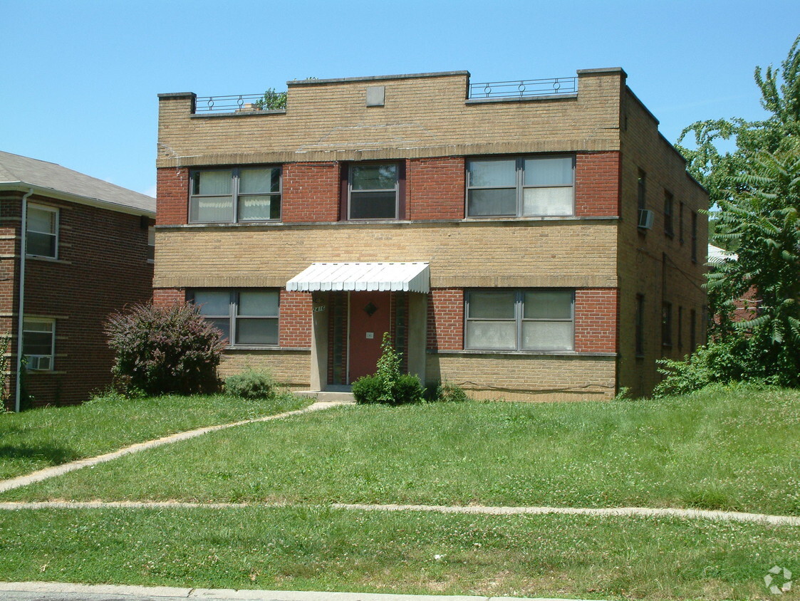 Building Photo - 2416 Losantiville Ave