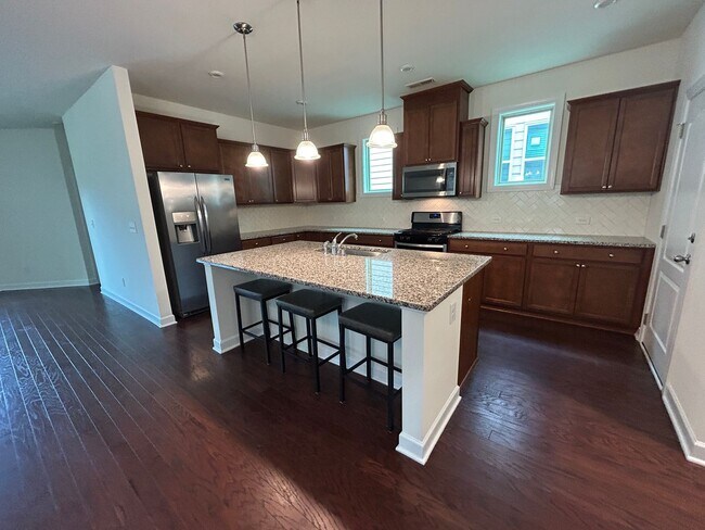 Foto del edificio - 2914 Macbeth Ln